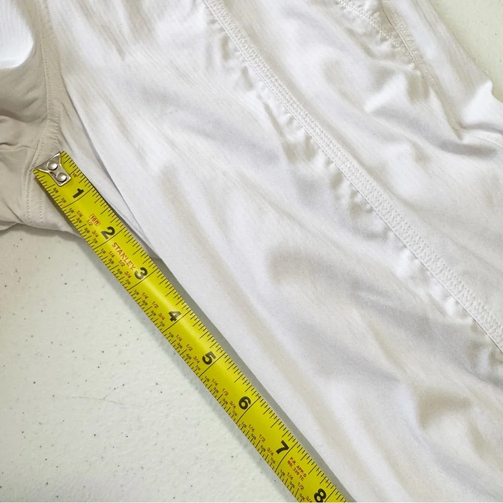 Lululemon In Flux Lined Crop White 2